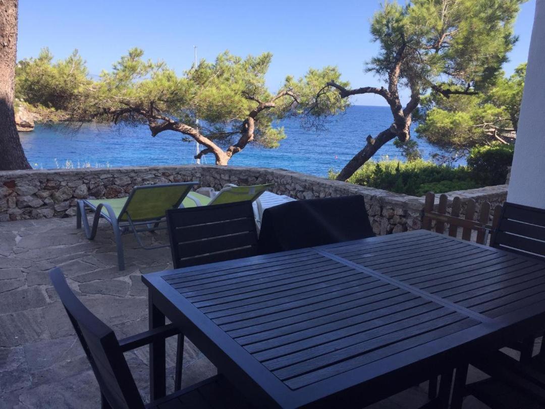 Sea Frontline Apartment 'Ernesto'. Pool. Wifi Santanyi Bagian luar foto