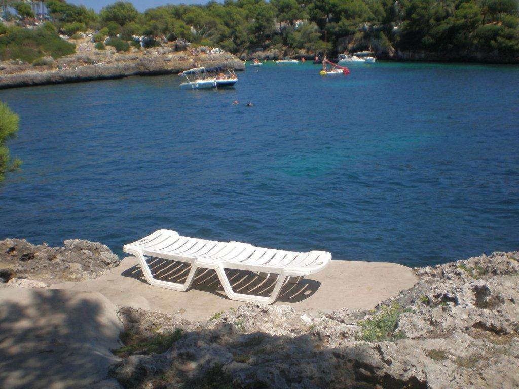 Sea Frontline Apartment 'Ernesto'. Pool. Wifi Santanyi Bagian luar foto