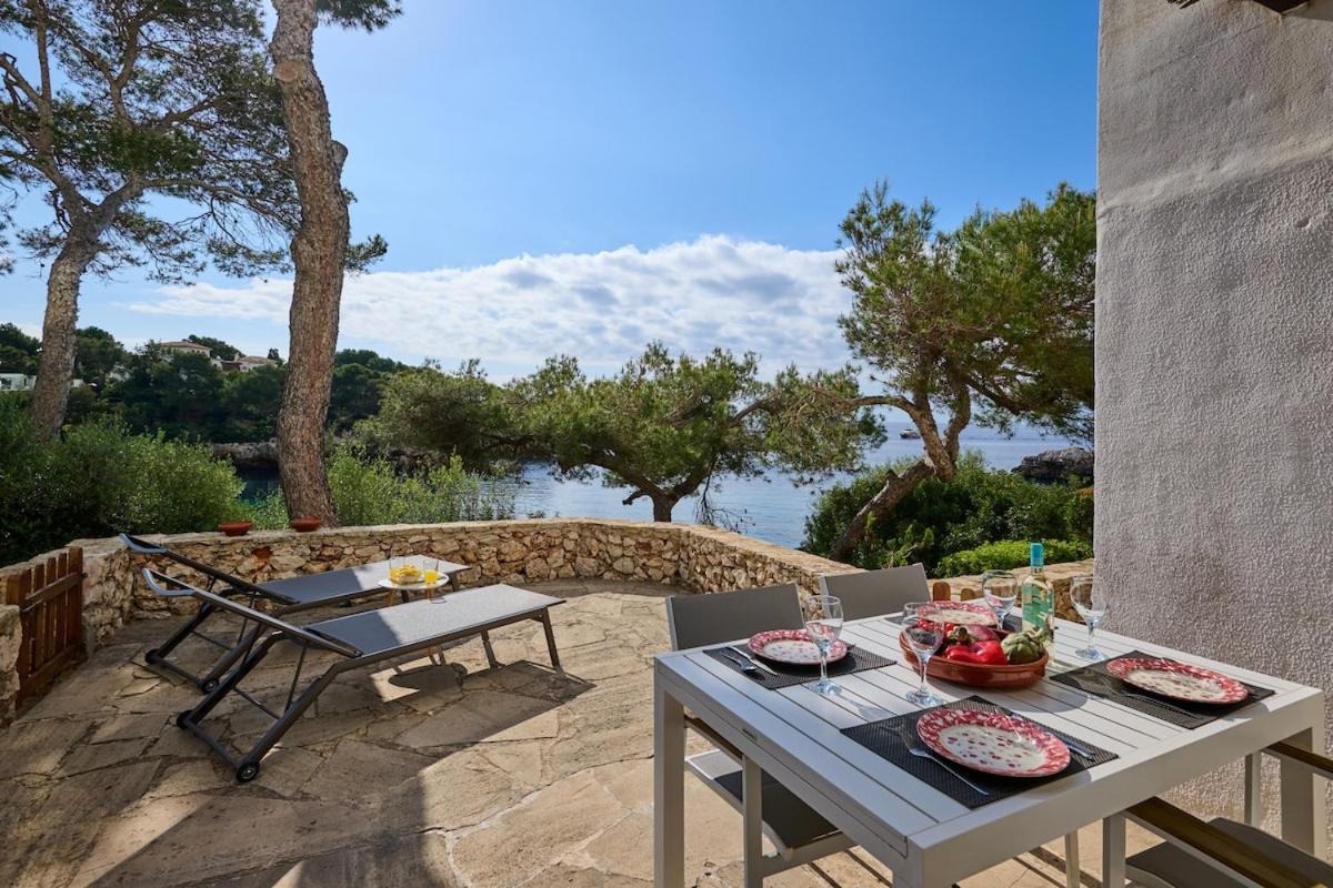 Sea Frontline Apartment 'Ernesto'. Pool. Wifi Santanyi Bagian luar foto
