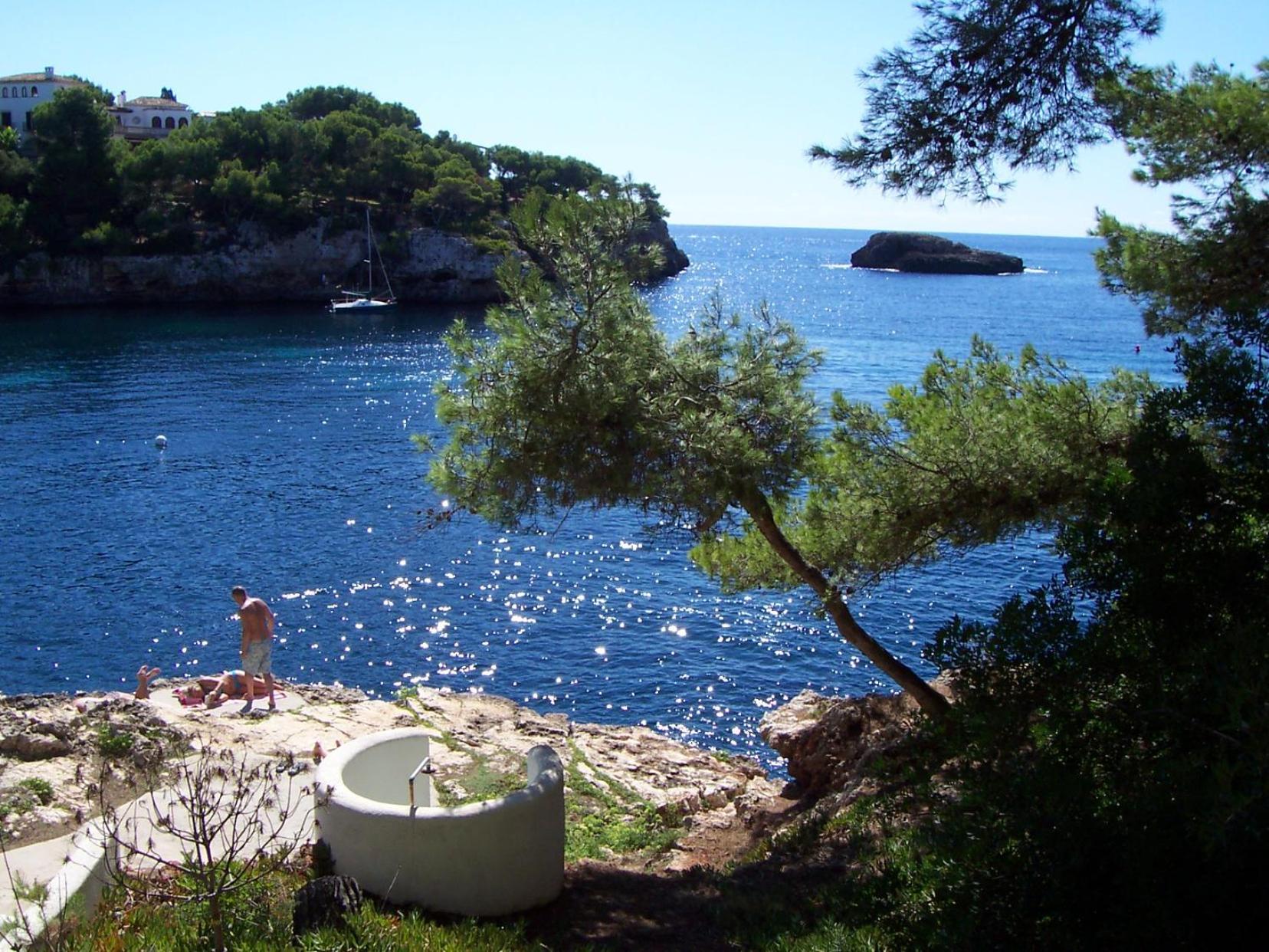 Sea Frontline Apartment 'Ernesto'. Pool. Wifi Santanyi Bagian luar foto