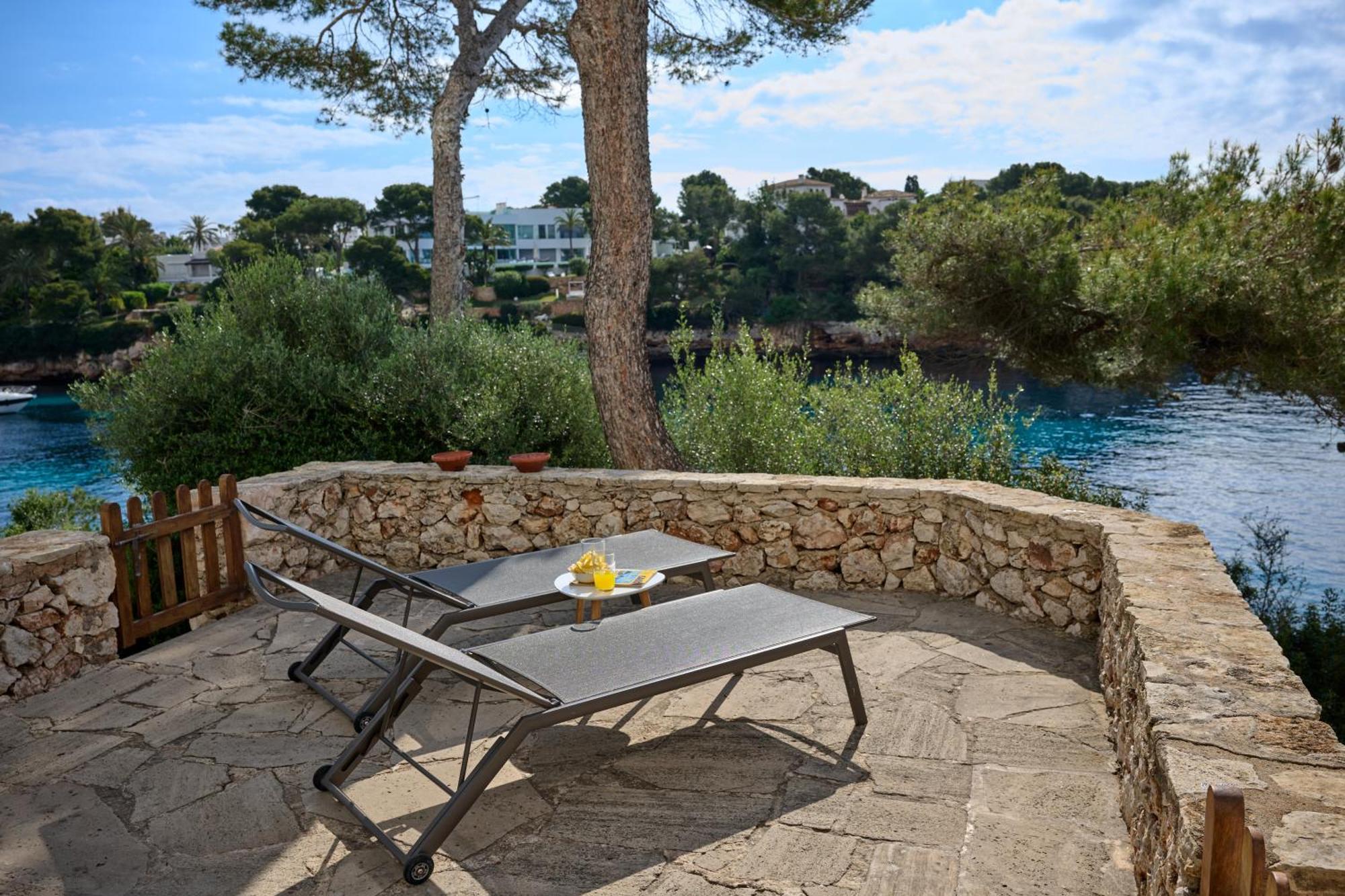 Sea Frontline Apartment 'Ernesto'. Pool. Wifi Santanyi Bagian luar foto
